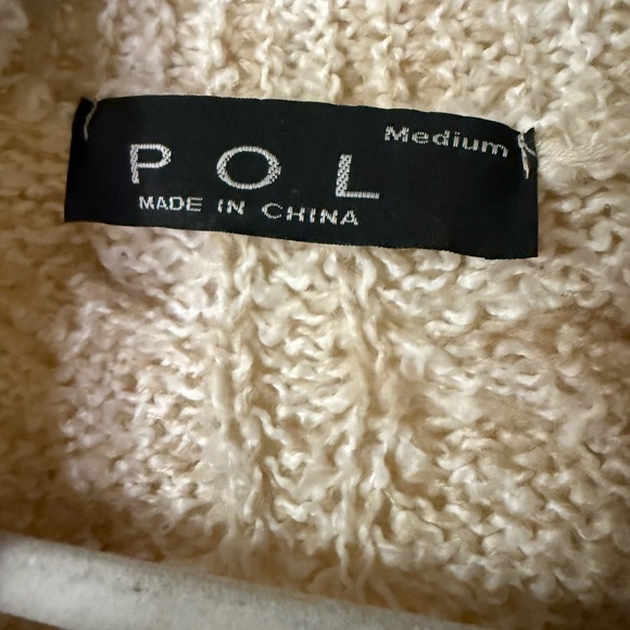 POL Textured Cream Short Sleeve Cardigan, size M, Cable Knit, EUC - Picture 3 of 3